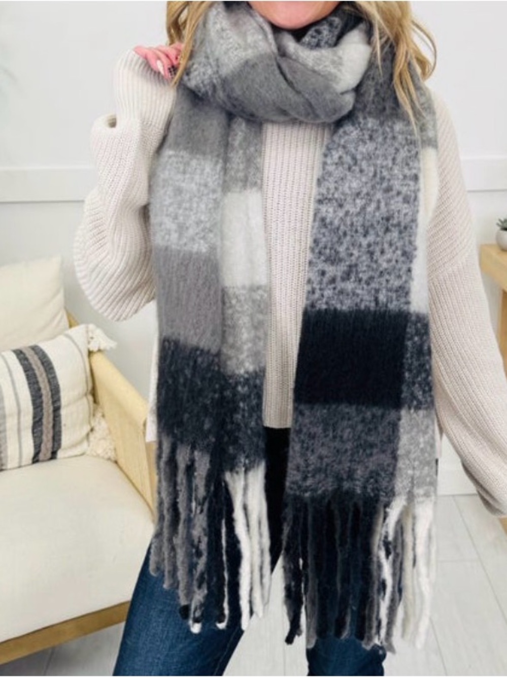 Black and Gray Plaid Fringe Scarf